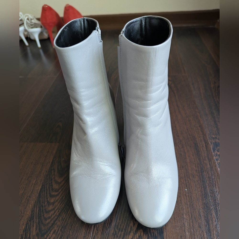 Balenciaga Grey Lambskin Leather Ankle Boots - Picture 4 of 11